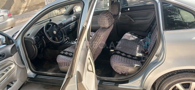 Volkswagen Passat 2003, 252,525 km - 1.8 l - Bakı