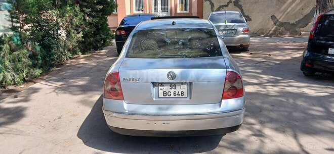 Volkswagen Passat 2003, 252,525 km - 1.8 l - Bakı