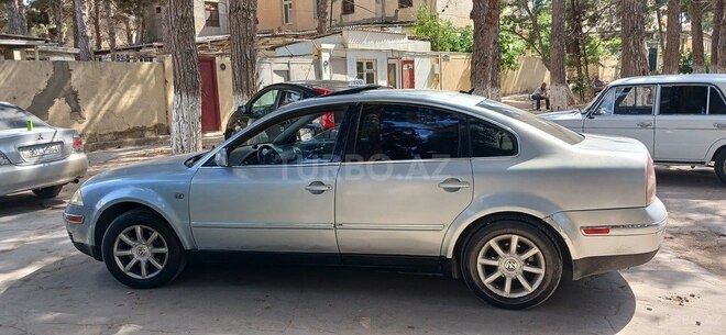 Volkswagen Passat 2003, 252,525 km - 1.8 l - Bakı