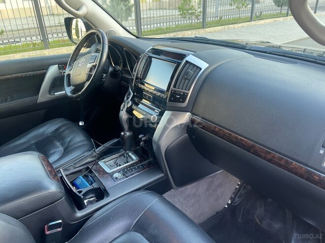 Toyota Land Cruiser 2014, 149,325 km - 4.6 л - Bakı