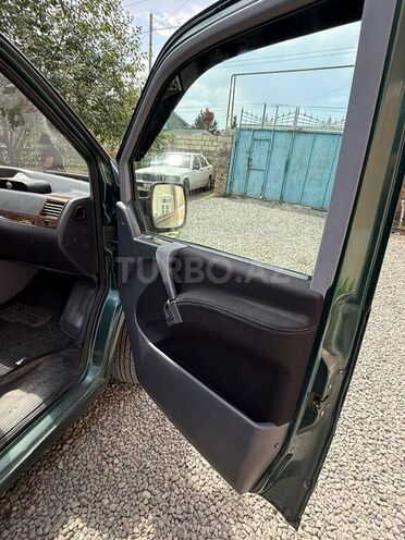 Mercedes Vito 2000, 701,000 km - 2.2 l - Astara