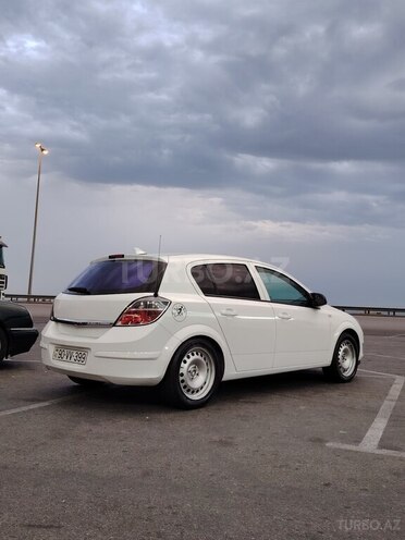 Opel Astra 2009, 162,000 km - 1.4 l - Bakı