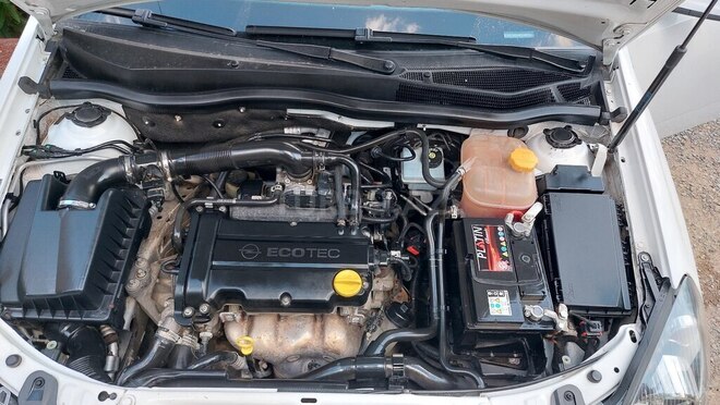 Opel Astra 2009, 162,000 km - 1.4 l - Bakı