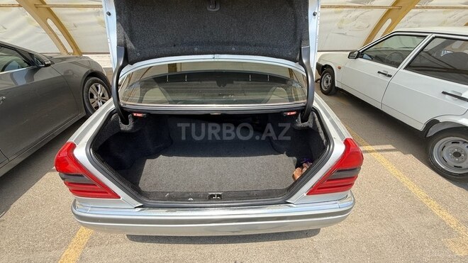 Mercedes C 200 1997, 300,000 km - 2.0 л - Bakı