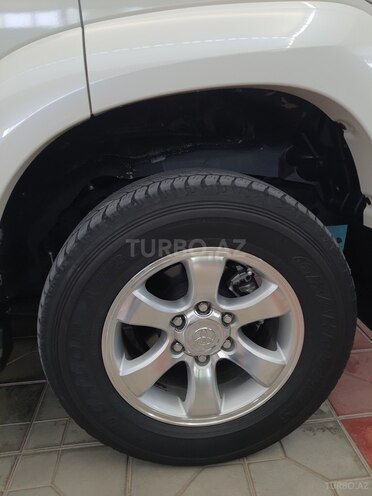 Toyota Land Cruiser Prado 2008, 61,168 km - 2.7 л - Gəncə