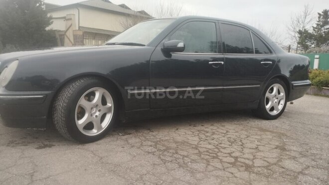 Mercedes E 220 d 1999, 473,000 km - 2.2 l - Bakı