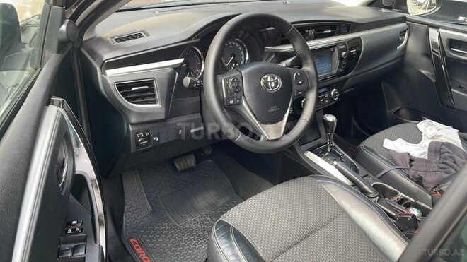 Toyota Corolla 2013, 183,180 km - 2.0 l - Bakı