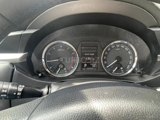Toyota Corolla 2013, 183,180 km - 2.0 l - Bakı