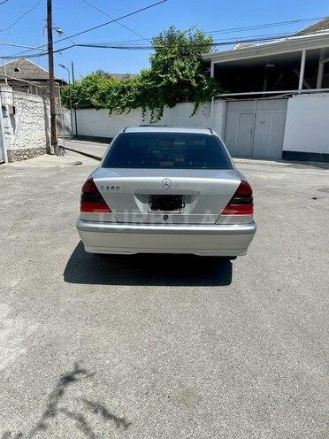 Mercedes C 240 1998, 398,000 km - 2.4 l - Göyçay