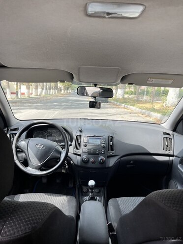 Hyundai i30 2009, 275,000 km - 1.4 л - Göyçay