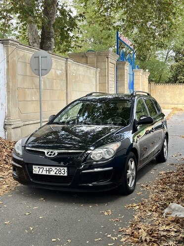 Hyundai i30 2009, 275,000 km - 1.4 л - Göyçay