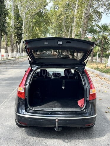 Hyundai i30 2009, 275,000 km - 1.4 л - Göyçay