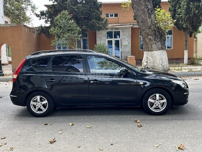 Hyundai i30 2009, 275,000 km - 1.4 л - Göyçay