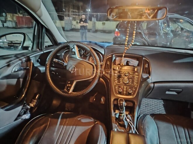 Opel Astra 2011, 350,000 km - 1.3 l - Sumqayıt
