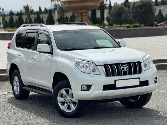 Toyota Land Cruiser Prado 2010, 110,000 km - 2.7 l - Gəncə