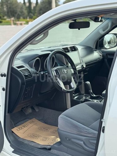 Toyota Land Cruiser Prado 2010, 110,000 km - 2.7 l - Gəncə