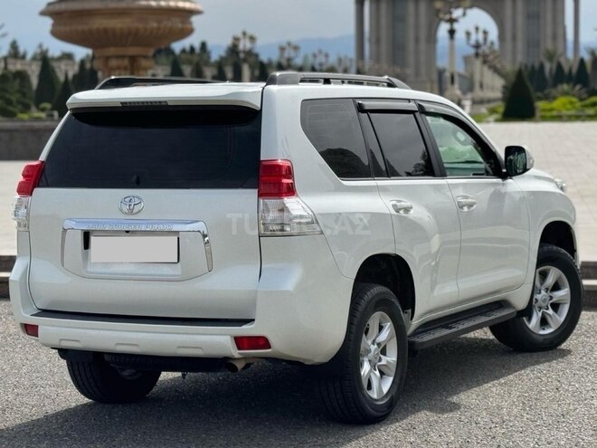 Toyota Land Cruiser Prado 2010, 110,000 km - 2.7 l - Gəncə