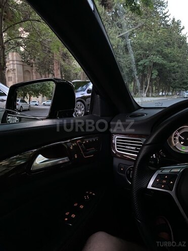Mercedes CLS 350 2014, 72,000 km - 3.5 l - Bakı