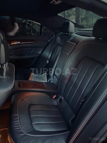 Mercedes CLS 350 2014, 72,000 km - 3.5 l - Bakı