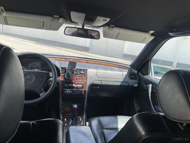 Mercedes C 240 1998, 398,000 km - 2.4 l - Göyçay