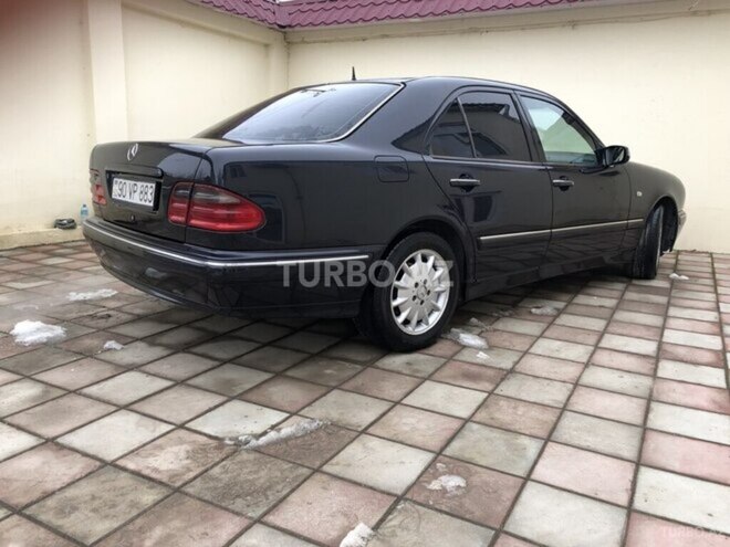 Mercedes E 240 2000, 360,000 km - 2.4 l - Bakı