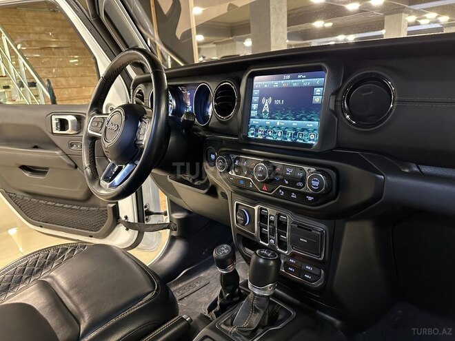 Jeep Wrangler 2022, 28,000 km - 2.0 l - Bakı