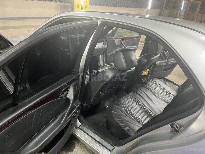 Mercedes E 220 d 2000, 255,520 km - 2.2 l - Gəncə