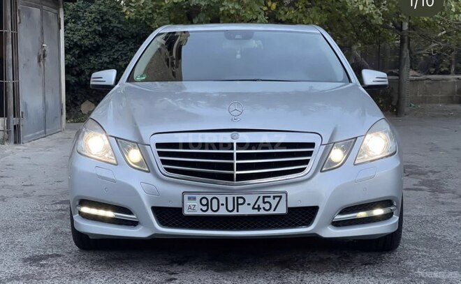 Mercedes E 220 d 2011, 300,900 km - 2.1 l - Bakı
