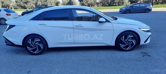 Hyundai Elantra 2024, 18,900 km - 1.5 л - Bakı