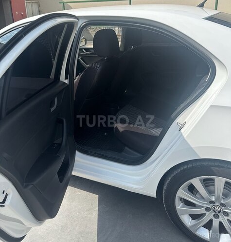 Skoda Rapid 2014, 233,000 km - 1.6 l - Bakı