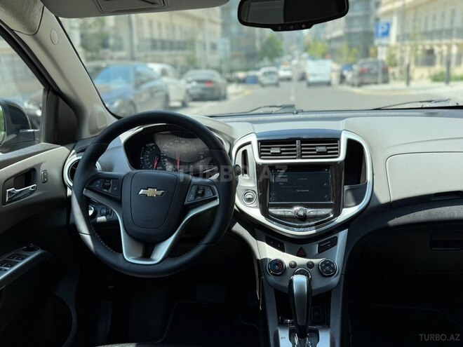 Chevrolet Sonic 2019, 108,000 km - 1.4 л - Bakı