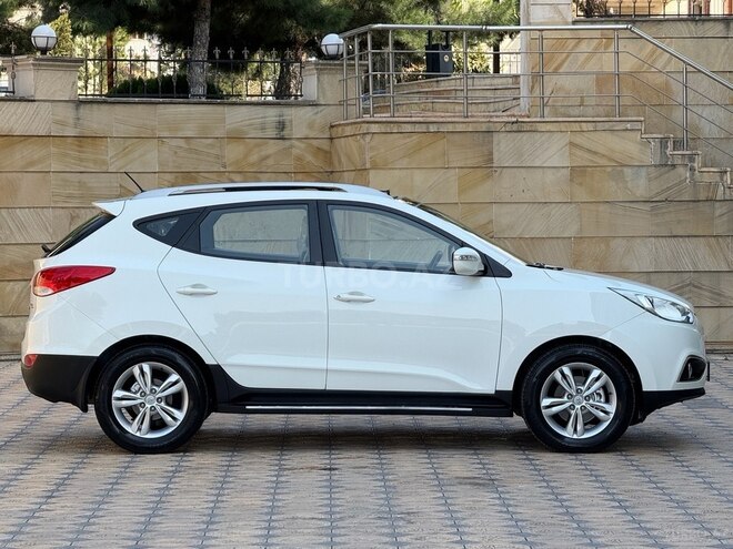 Hyundai ix35 2013, 93,000 km - 2.0 л - Gəncə