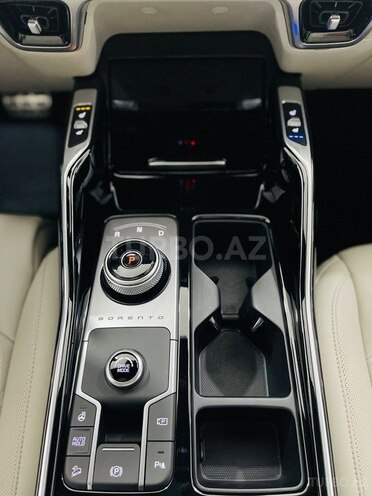 Kia Sorento 2023, 19,000 km - 1.6 л - Bakı
