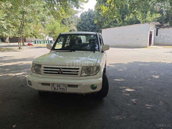 Mitsubishi Pajero io 2000, 400,000 km - 1.8 л - Mingəçevir