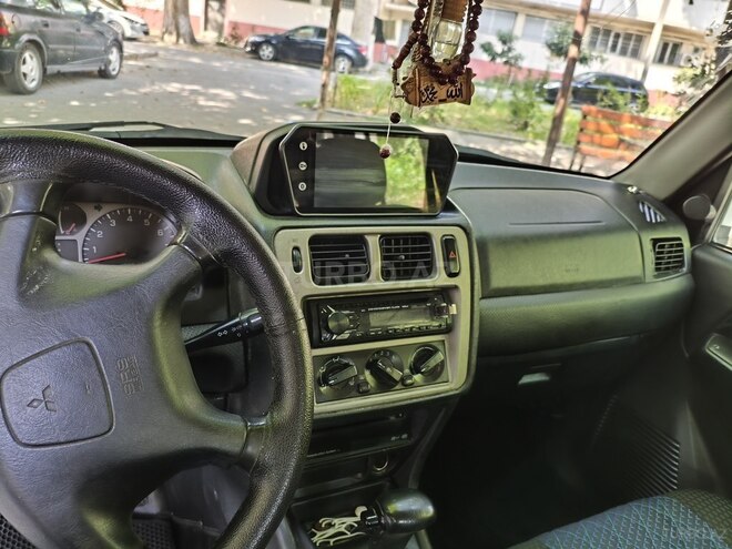 Mitsubishi Pajero io 2000, 400,000 km - 1.8 л - Mingəçevir