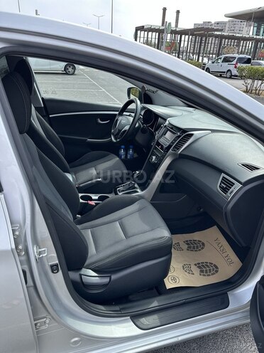 Hyundai i30 2014, 285,000 km - 1.6 l - Bakı
