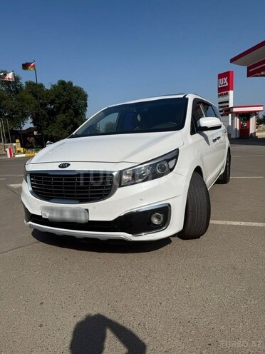 Kia Carnival 2016, 285,000 km - 2.2 л - Bakı