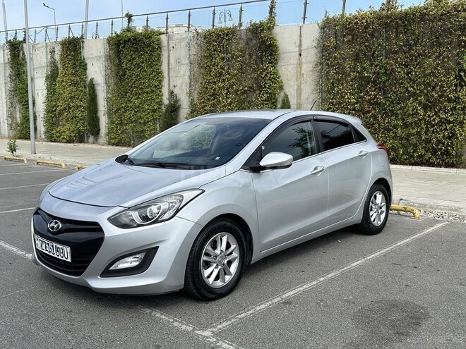 Hyundai i30 2014, 285,000 km - 1.6 l - Bakı