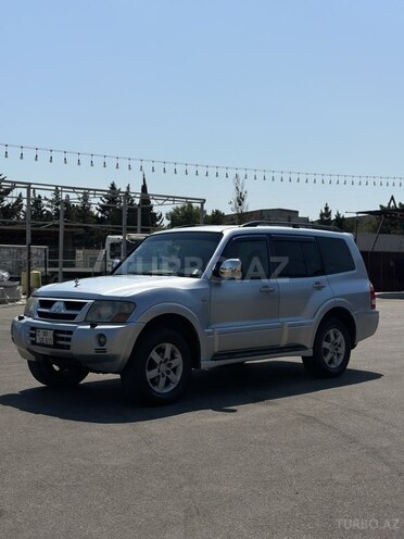 Mitsubishi Pajero 2006, 380,000 km - 3.2 l - Bakı
