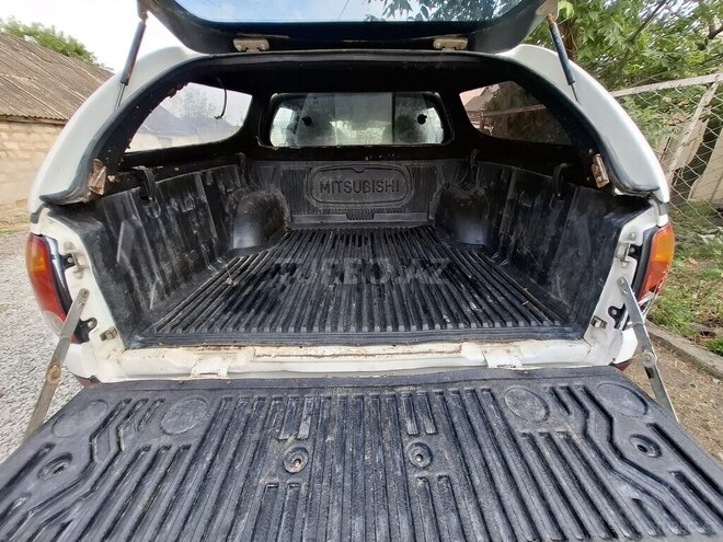 Mitsubishi L200 2007, 325,000 km - 2.5 l - Kürdəmir