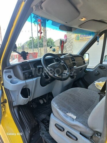 Ford Transit 2009, 216,390 km - 2.5 л - Quba