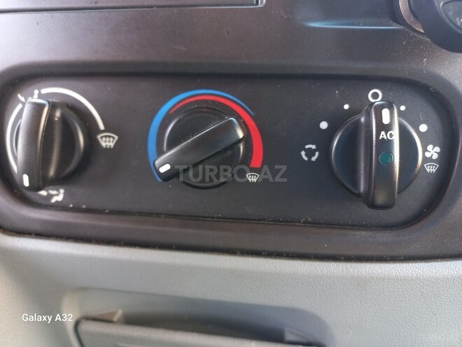 Ford Transit 2009, 216,390 km - 2.5 л - Quba