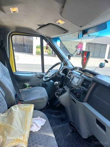 Ford Transit 2009, 216,390 km - 2.5 л - Quba