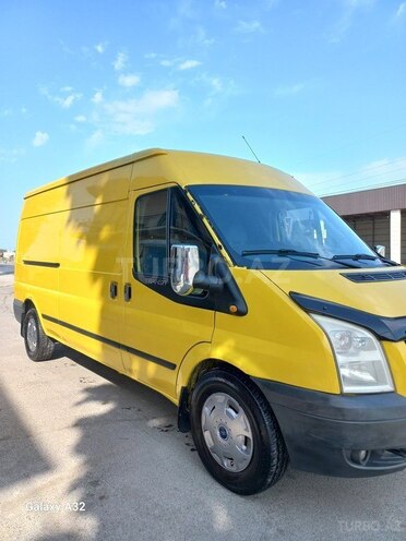 Ford Transit 2009, 216,390 km - 2.5 л - Quba
