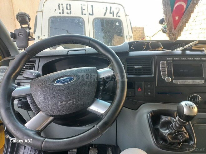 Ford Transit 2009, 216,390 km - 2.5 л - Quba