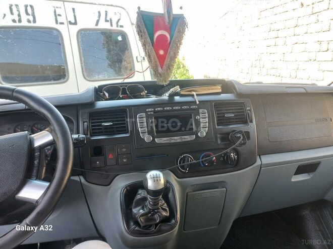 Ford Transit 2009, 216,390 km - 2.5 л - Quba