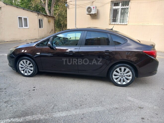 Opel Astra 2016, 223,473 km - 1.6 l - Bakı