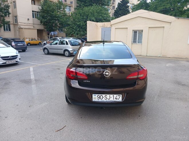 Opel Astra 2016, 223,473 km - 1.6 l - Bakı