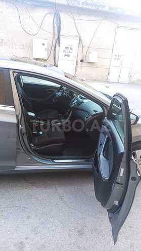 Hyundai Elantra 2015, 289,682 km - 1.8 l - Sumqayıt