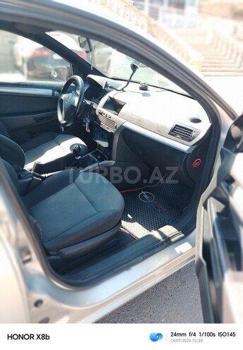 Opel Astra 2006, 280,000 km - 1.3 l - Bakı
